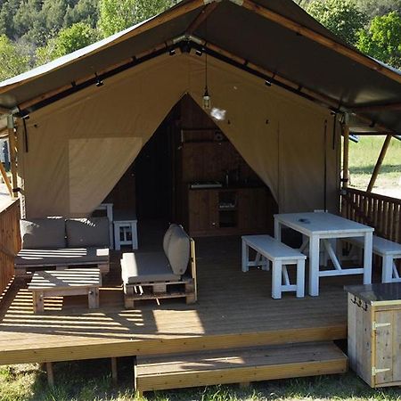 Le Moulin De Cost Hotell Buis-les-Baronnies Exteriör bild